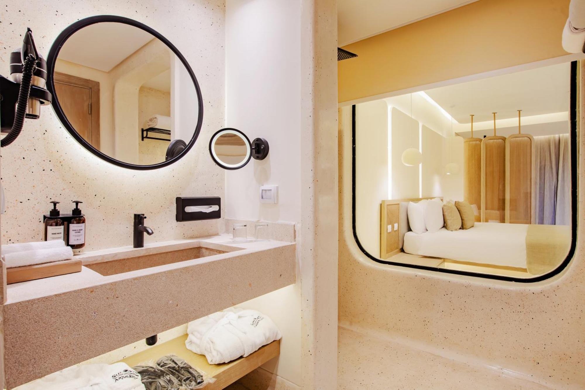 Junior Suite con Accesso Piscina Diretto